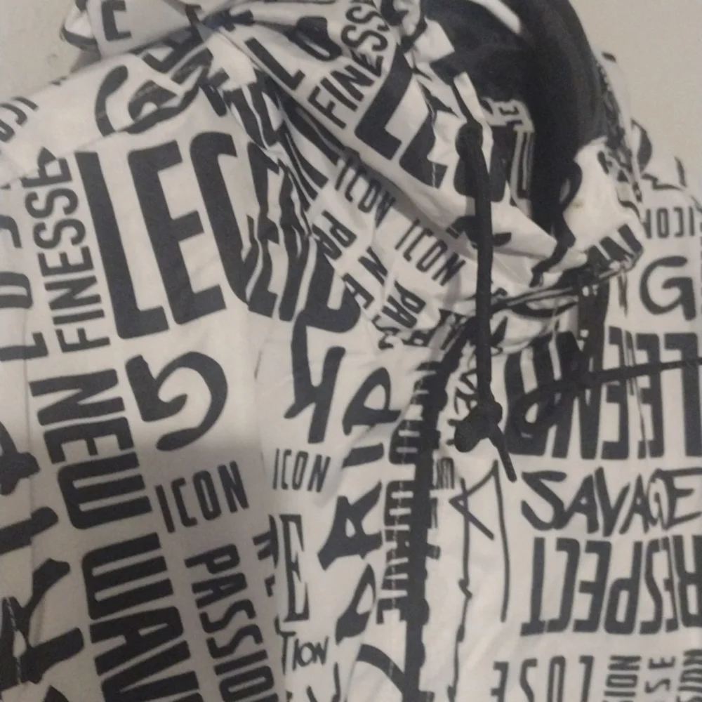 Jacket - Picture 3 of 4